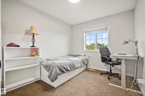 6715 19 Avenue, Edmonton, AB 