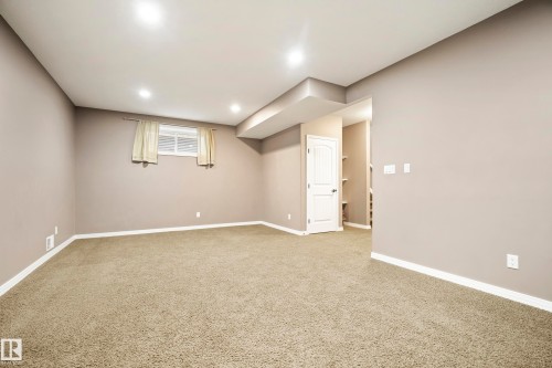 6715 19 Avenue, Edmonton, AB 