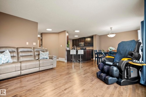 6715 19 Avenue, Edmonton, AB 