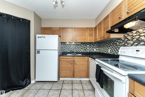 1102 10149 Saskatchewan Drive, Edmonton, AB 