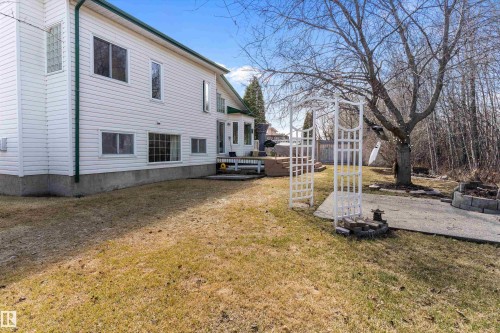 11328 173 Avenue, Edmonton, AB 