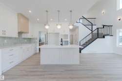 703 ELDERBERRY Close Edmonton, AB T6M 3J6