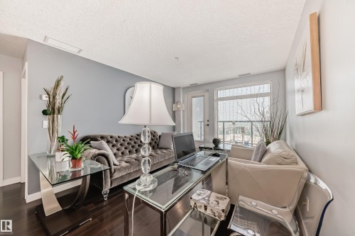 5151 Windermere Boulevard, Edmonton, AB 