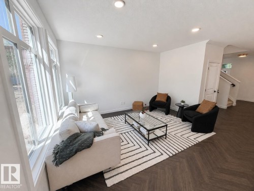 1727 Crossbill Loop, Edmonton, AB 