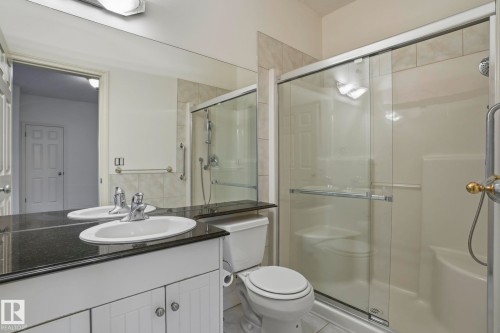 926 Hollingsworth Bend, Edmonton, AB 