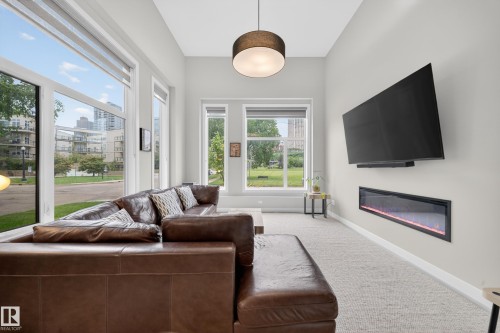 9747 101 Street, Edmonton, AB 