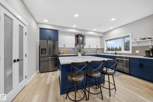 9747 101 Street, Edmonton, AB 
