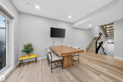 9747 101 Street, Edmonton, AB 