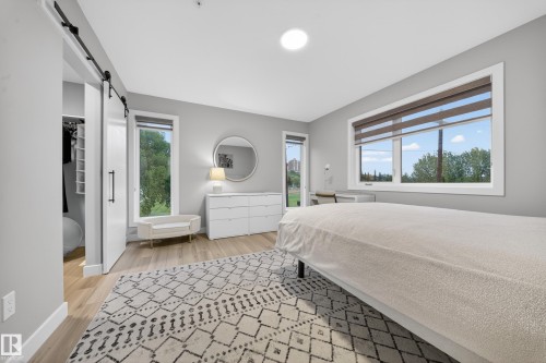 9747 101 Street, Edmonton, AB 