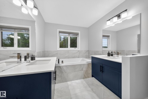 9747 101 Street, Edmonton, AB 