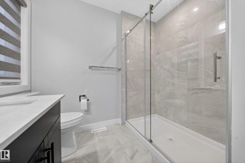 9747 101 Street, Edmonton, AB 