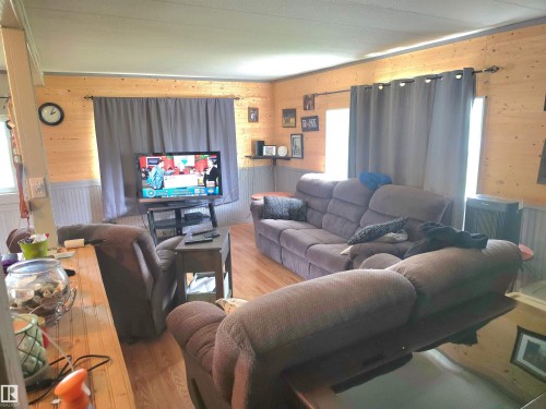 4916 47 Street, Thorsby, AB 