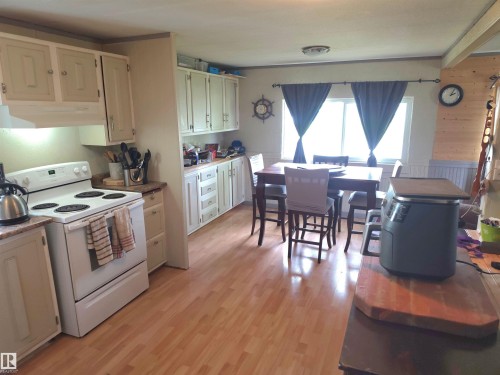 4916 47 Street, Thorsby, AB 
