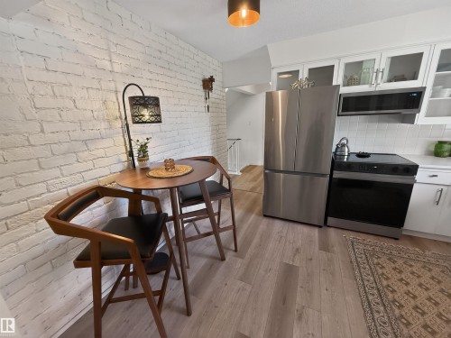 11 Fifth Avenue, Spruce Grove, AB 