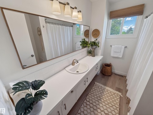 11 Fifth Avenue, Spruce Grove, AB 