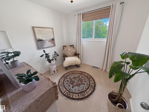 11 Fifth Avenue, Spruce Grove, AB 