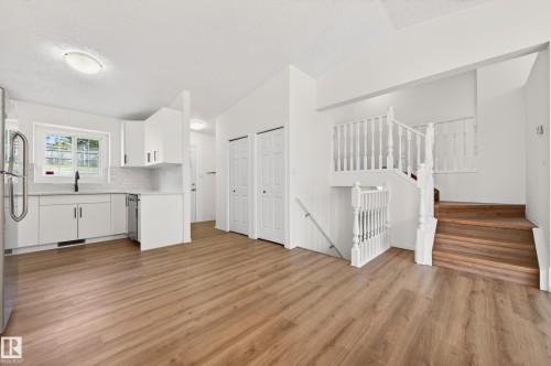 18956 78 Avenue Nw, Edmonton, AB - Indoor