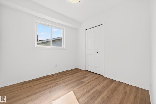 18956 78 Avenue Nw, Edmonton, AB - Indoor Photo Showing Other Room
