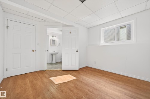 18956 78 Avenue Nw, Edmonton, AB - Indoor Photo Showing Other Room