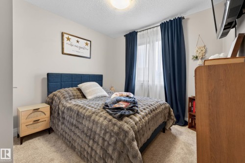 52 Gilmore Way, Spruce Grove, AB - Indoor Photo Showing Bedroom