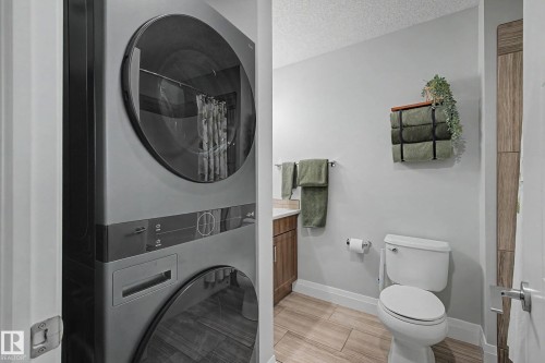 52 Gilmore Way, Spruce Grove, AB - Indoor Photo Showing Laundry Room