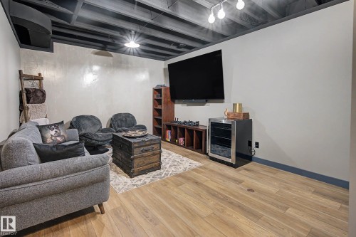 52 Gilmore Way, Spruce Grove, AB - Indoor