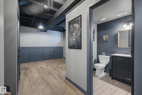 52 Gilmore Way, Spruce Grove, AB - Indoor Photo Showing Bathroom