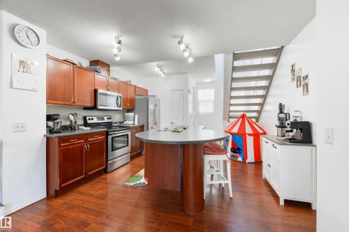 189 5604 199 Street, Edmonton, AB 
