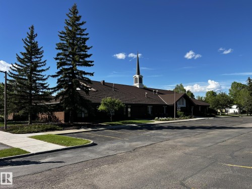 201 49 Akins Drive, St. Albert, AB 