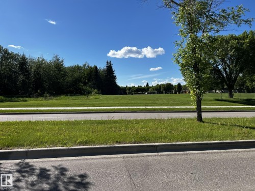 201 49 Akins Drive, St. Albert, AB 