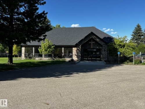 201 49 Akins Drive, St. Albert, AB 
