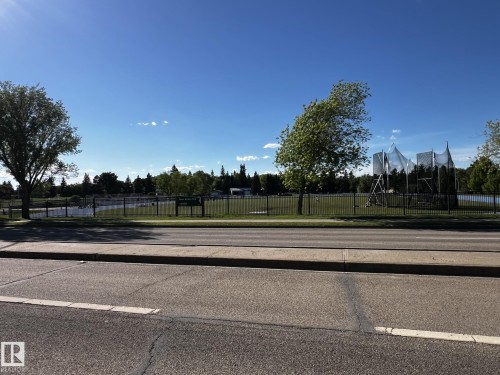 201 49 Akins Drive, St. Albert, AB 