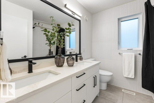 8814 85 Avenue, Edmonton, AB 