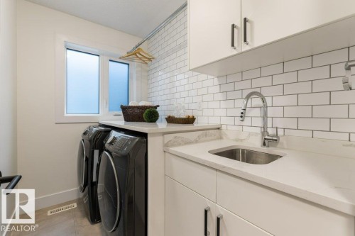 8814 85 Avenue, Edmonton, AB 