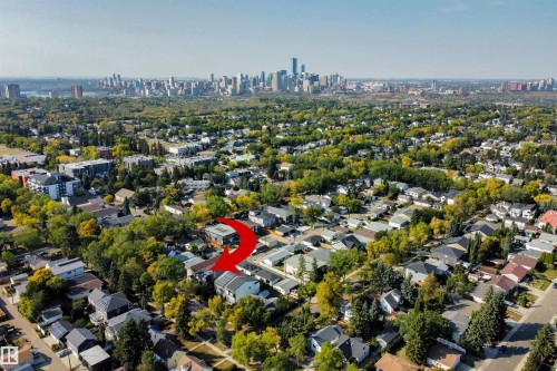 8814 85 Avenue, Edmonton, AB 