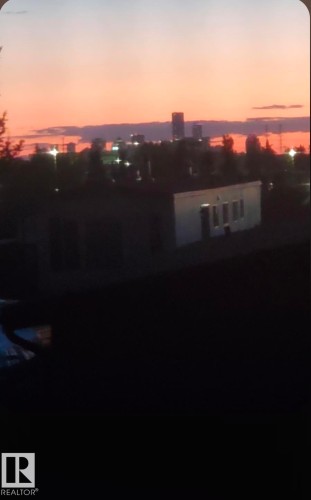 Image quality insufficient for description - 14 Willowdale Drive, Edmonton, AB 