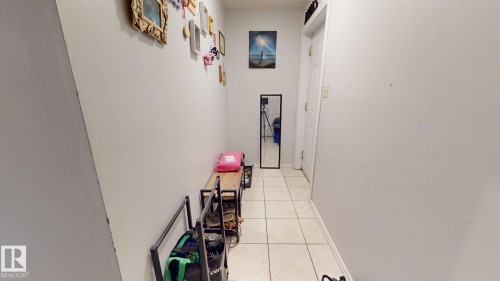 185 Lancaster Terrace, Edmonton, AB 