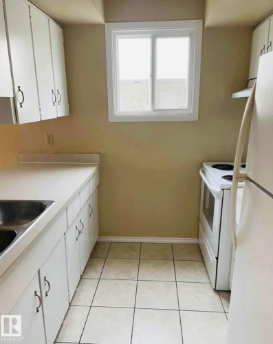 185 Lancaster Terrace, Edmonton, AB 