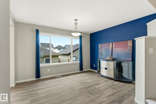 7774 Eifert Crescent, Edmonton, AB 