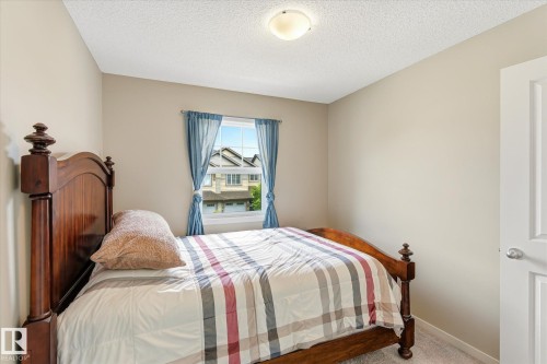 7774 Eifert Crescent, Edmonton, AB 
