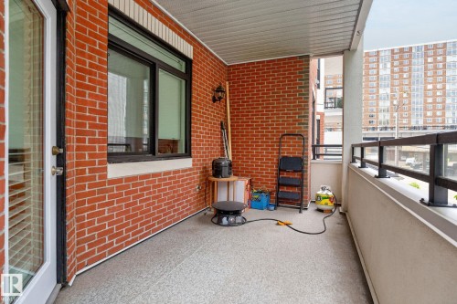 205 10178 117 Street Nw, Edmonton, AB 