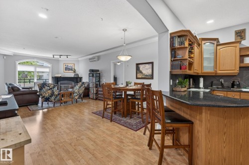 205 10178 117 Street Nw, Edmonton, AB 