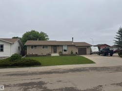 4502 55 Avenue Vegreville, AB T9C 1E1