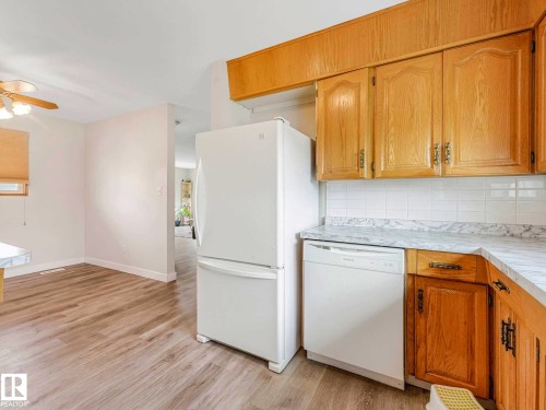 13807 92 Street, Edmonton, AB 