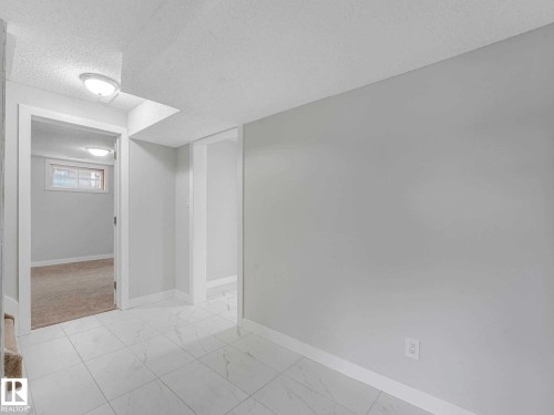 13807 92 Street, Edmonton, AB 