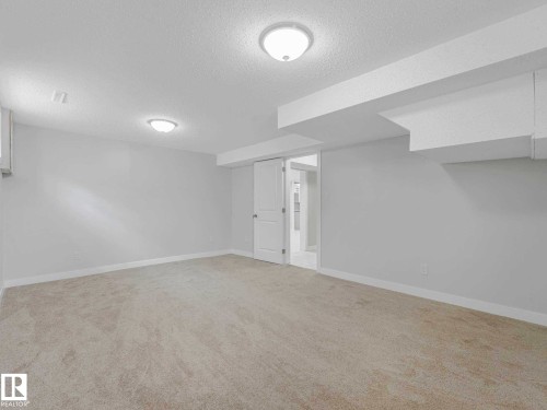 13807 92 Street, Edmonton, AB 