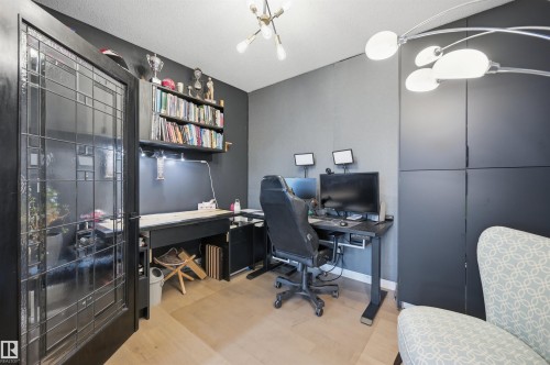 6615 Knox Place, Edmonton, AB - Indoor Photo Showing Office