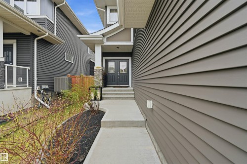 6615 Knox Place, Edmonton, AB - Outdoor