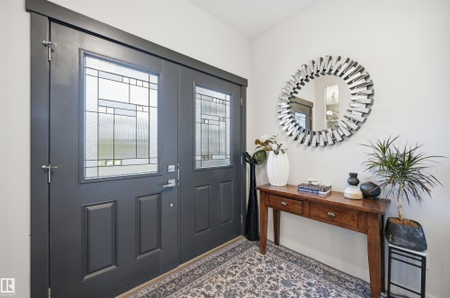6615 Knox Place, Edmonton, AB - Indoor Photo Showing Other Room