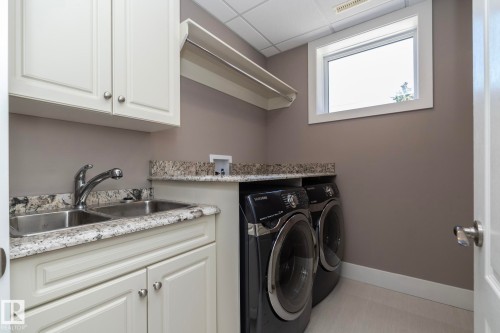 6504 97 Avenue, Edmonton, AB 